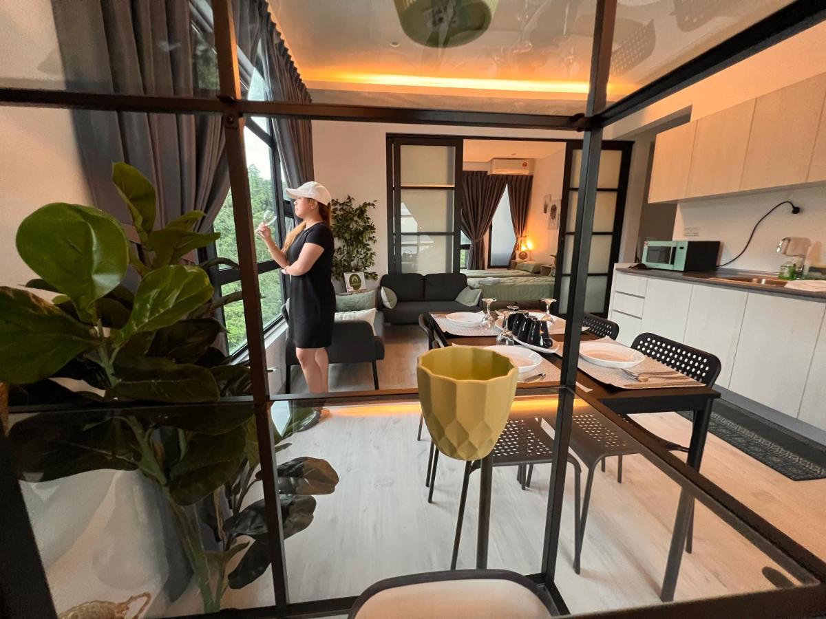Jesselton Quay Suite By Backyard Kota Kinabalu Ngoại thất bức ảnh
