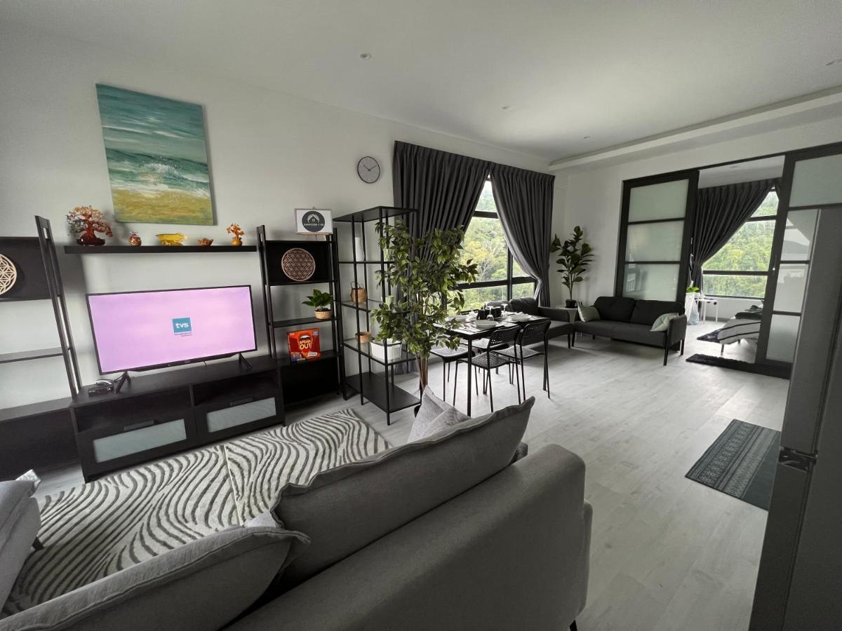 Jesselton Quay Suite By Backyard Kota Kinabalu Ngoại thất bức ảnh