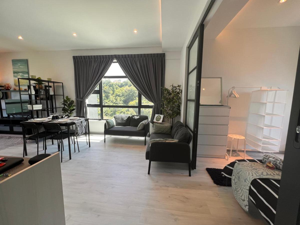 Jesselton Quay Suite By Backyard Kota Kinabalu Ngoại thất bức ảnh