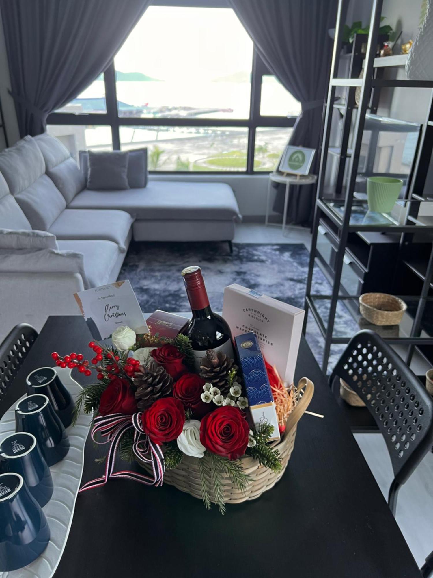 Jesselton Quay Suite By Backyard Kota Kinabalu Ngoại thất bức ảnh